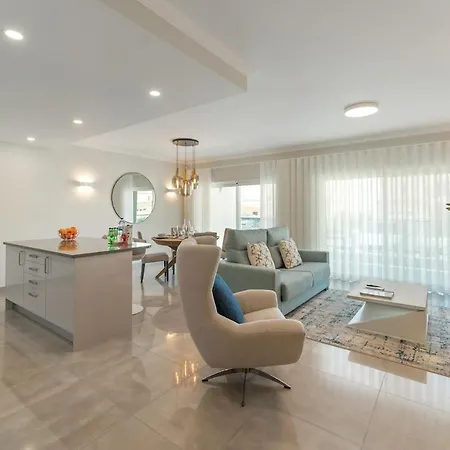 Casa Julia, Golfe Piscina E Apartmán *